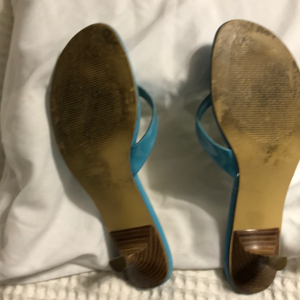 Turquoise 2” slides.  Worn once - Picture 3 of 4